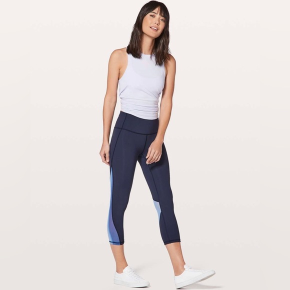 Lululemon Mix & Mesh Crop 21" Navy Blue High Rise Leggings Size 8 - Picture 1 of 5